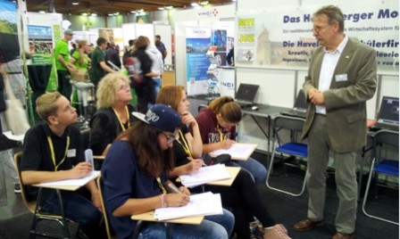 Schülerfirmenschulung auf der Kickstart-Messe Madeburg